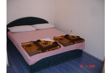 Croaţia Privát Pula, Exteriorul